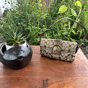 Coach Y2K Soho Signature Mini Demi Baguette Style No. 8K38